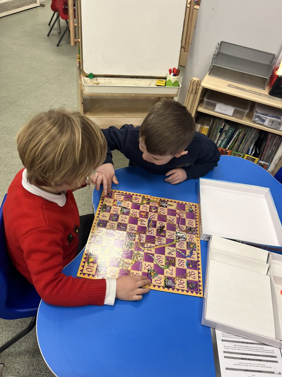 JDonaldsonClass's tweet image. Game day! The children loved playing games with their friends today. 🎄🎅🏻