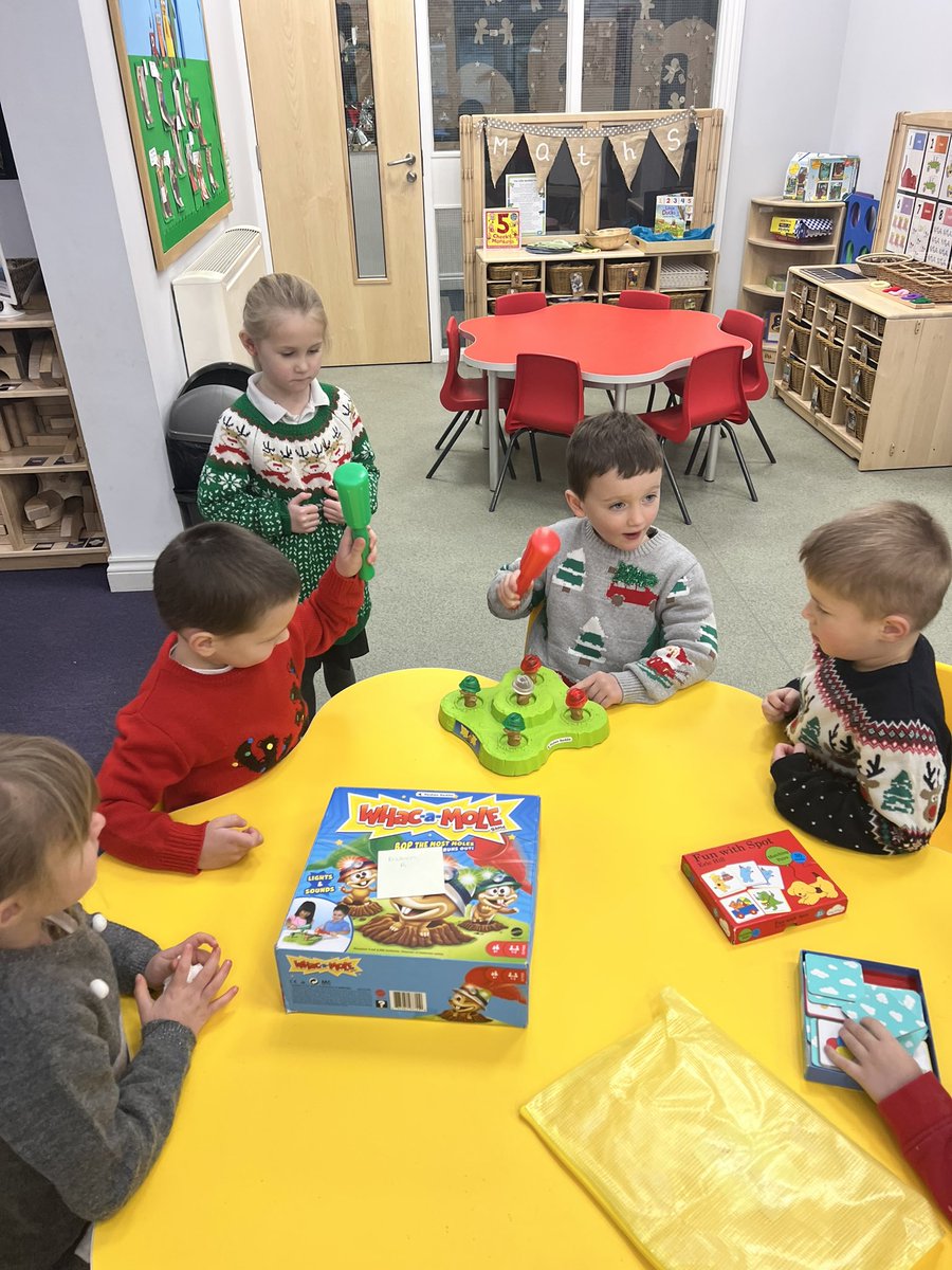 JDonaldsonClass's tweet image. Game day! The children loved playing games with their friends today. 🎄🎅🏻