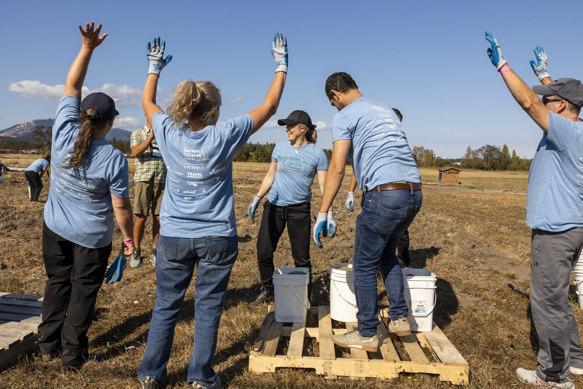 What a year it's been! As we approach 2023 (our 20th anniversary year!!), we've done a lot of reflecting on the impact made by our community this year. Take a look back with us by checking out our 2022 Impact Summary #GoSomewhereGood #ThankYouTCCommunity tourismcares.org/annual-report