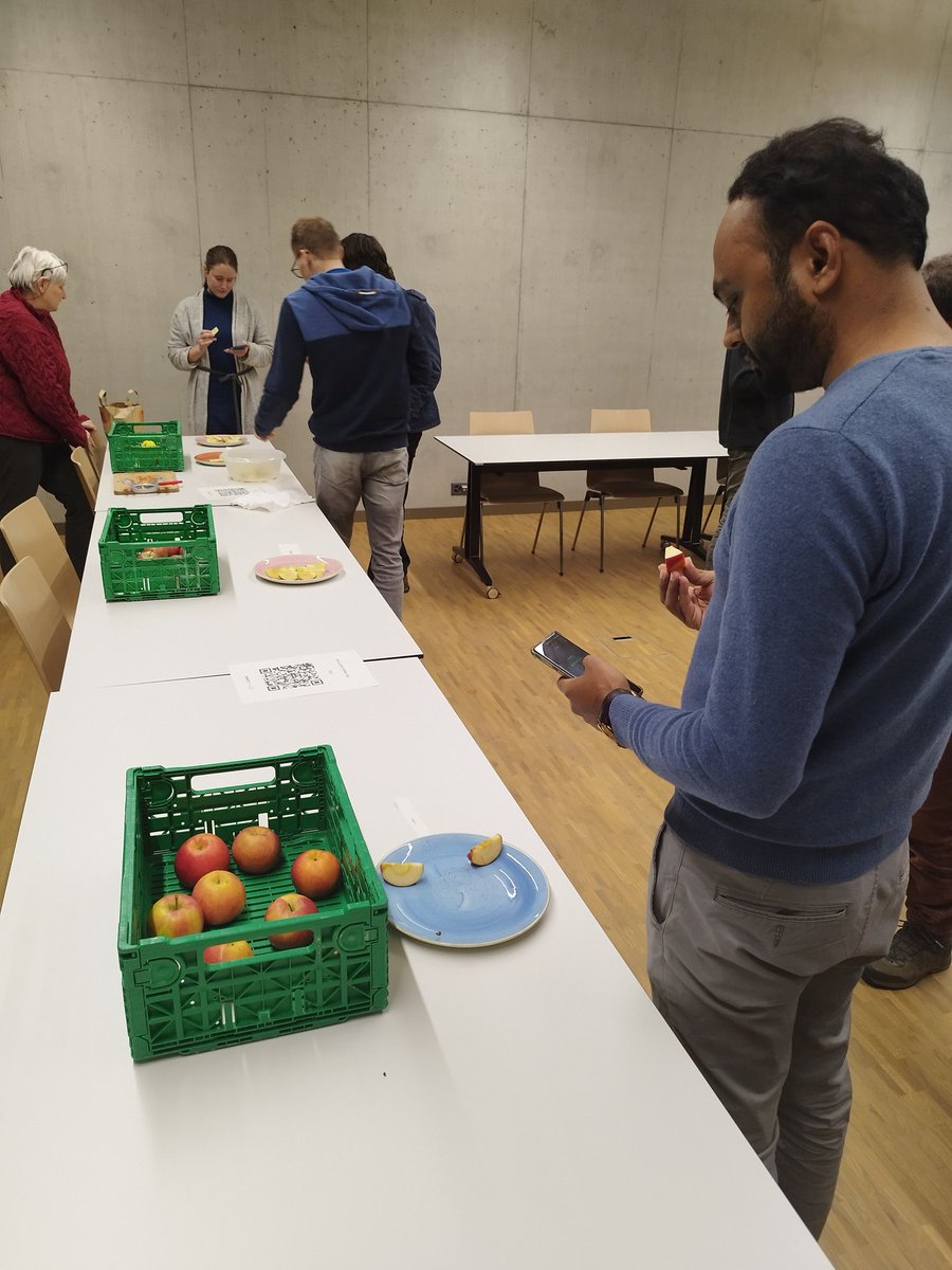 matteo_petitti's tweet photo. Workshop @fiblorg with @liveseeding partners to develop #ICT #tools for #organic #heterogeneous #material #traceability and on-farm organic #varieties trials.

#breedingabrightfuture https://t.co/tWULvROwm8