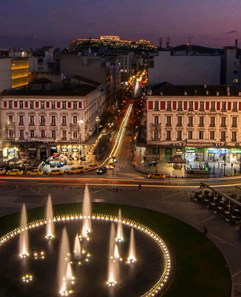 Amazing_Greece's tweet photo. Athens #Greece https://t.co/ov9oOolPn1