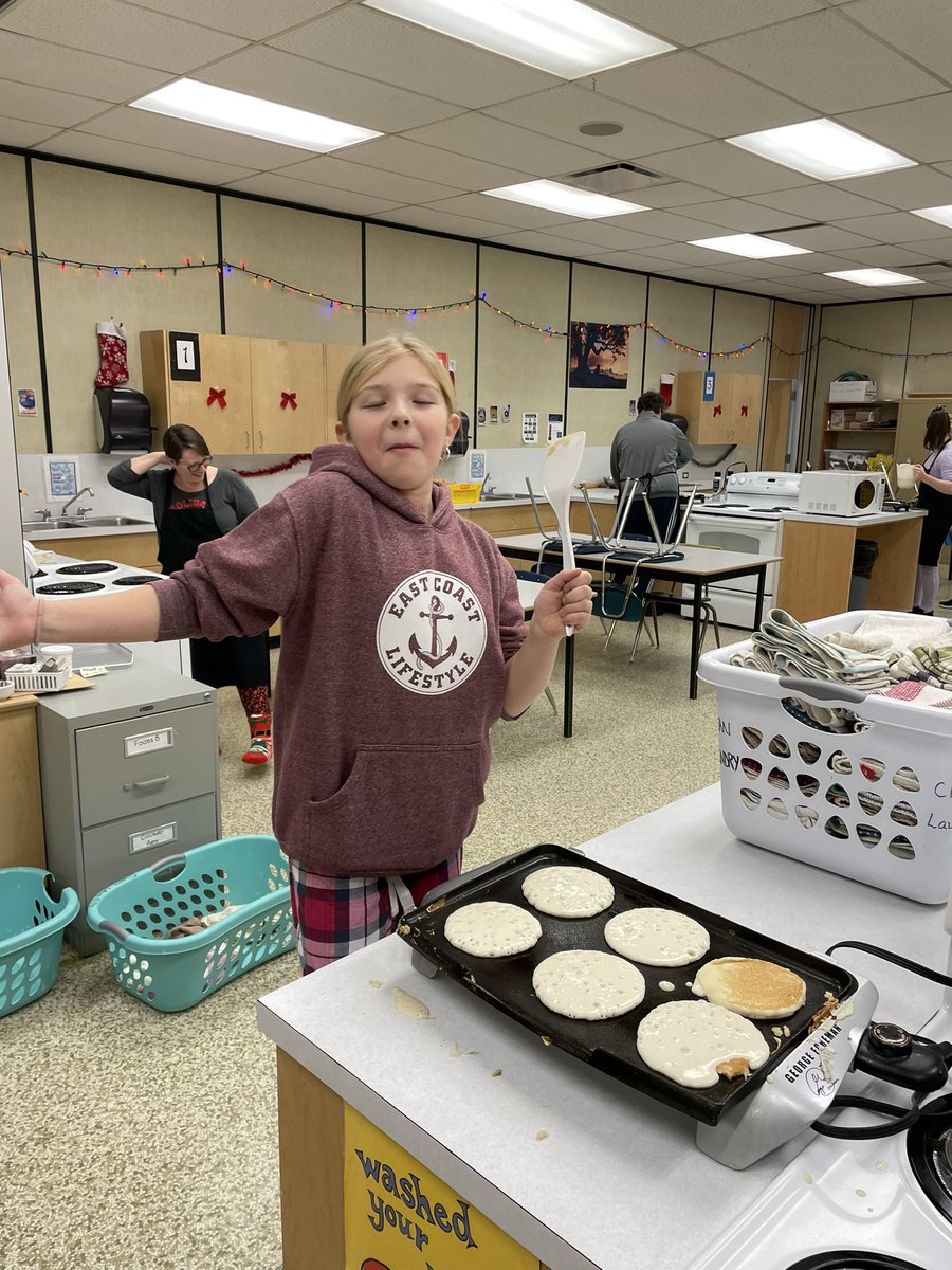 Stephanie Davies tweet media