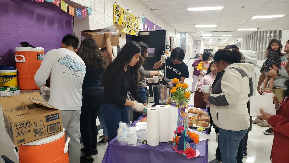 As 2022 wraps up, I wanted to share 2 events that were all youth led &amp; involved parent engagement that I am so proud of! 🥰 Dia de Los Muertos <a href="/JMHSJets/">Jordan-Matthews HS</a> and Noche Multicultural <a href="/seaforthhs/">@SeaforthHS</a> Couldn't have done it without my OLP &amp; <a href="/HispanicLiaison/">El Vínculo Hispano / Hispanic Liaison</a> family ✨️#watchale2023 #OLPyouth
