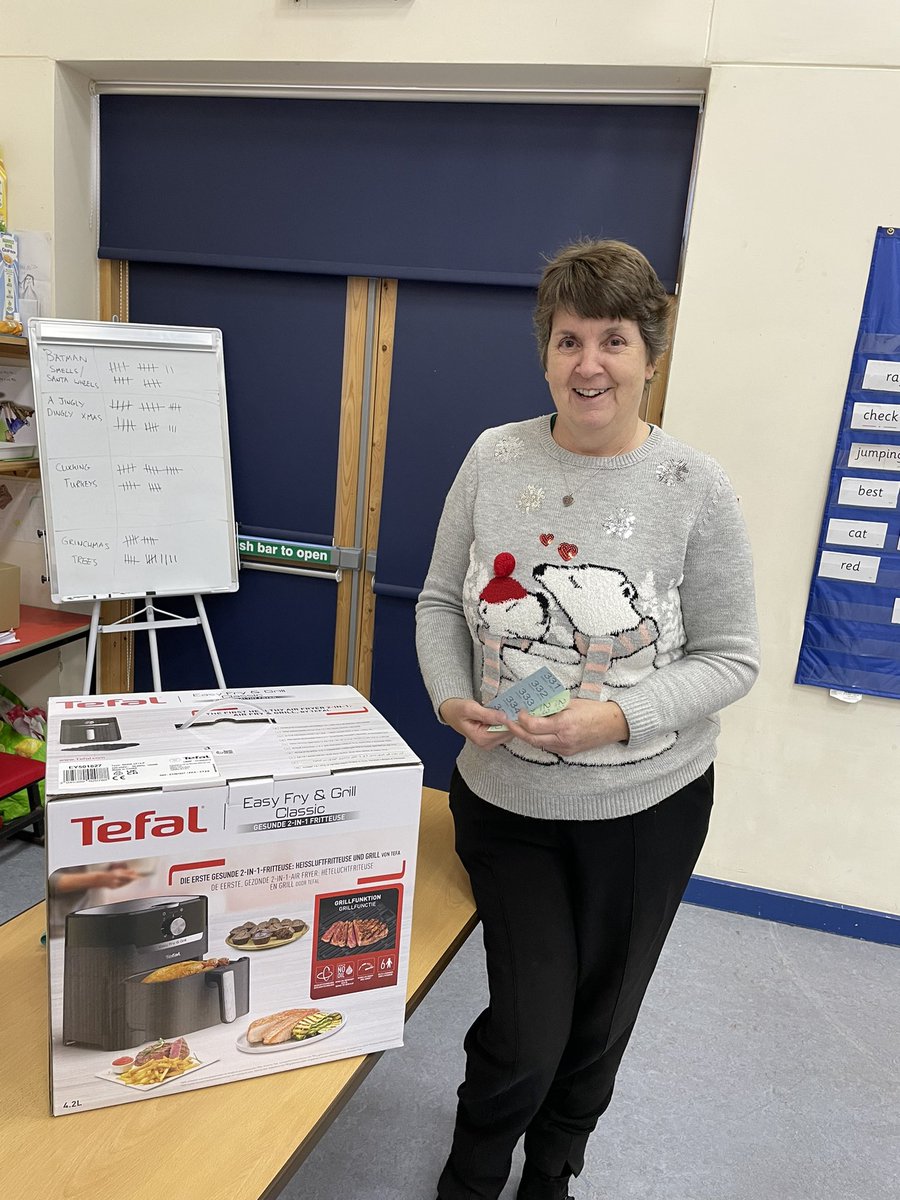 Thanks to our friends @Ocean_Housing we have been able to support 2 local families by providing them with a brand new air fryer. In the process we have raised £130 which will go to support families in need within our school community. Thank you  🙏