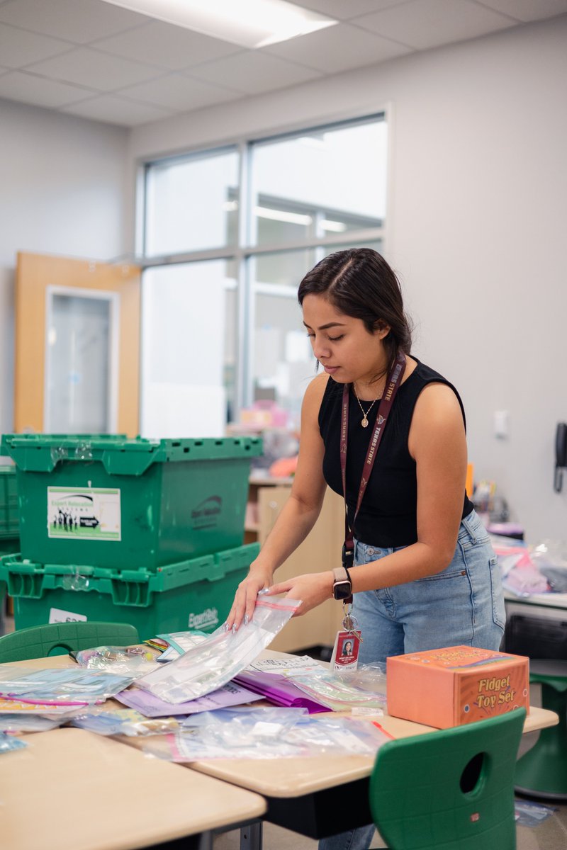 Del Valle ISD on Twitter "The HornsbyDunlap ES staff are hard at work
