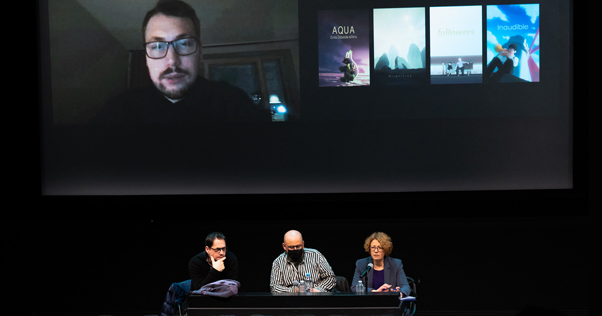 forumdesimages's tweet photo. Clap clap de fin! 👏👏 Hier dernier jour du Carrefour du cinéma d'animation 2022. 1/ Work in progress Flow de Gints Zilbalodis 2/ Soirée de clôture et projection du 'Cadavre exquis animé' réalisé par les étudiant·es des écoles d'animation pendant le festival. MERCI!!!🙏 #animfdi https://t.co/9RIxGHUnMW