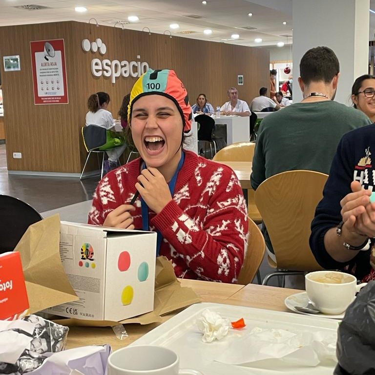 DataDoce's tweet photo. Hoy en #Data12 hemos celebrado nuestro peculiar amigo invisibile 🎁 - #UglySweaterDay 🎅 - comida navideña 🎄. No todo van a ser los datos 🤓 @MPedreraJimenez @BlancaBaselga5 @AlvarJBlanco @BubbleCris @tomasgon55 @pauperrima3 @ATatoGomez (@eL_TaTz ) https://t.co/Kgko2sXVsh