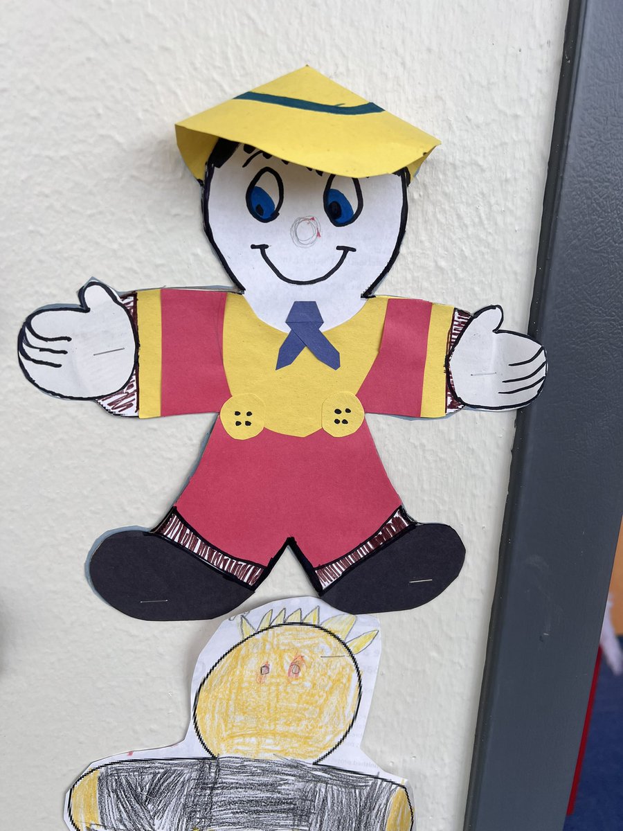 Stop by the library to see all of our Gingerbread Friends 🎄