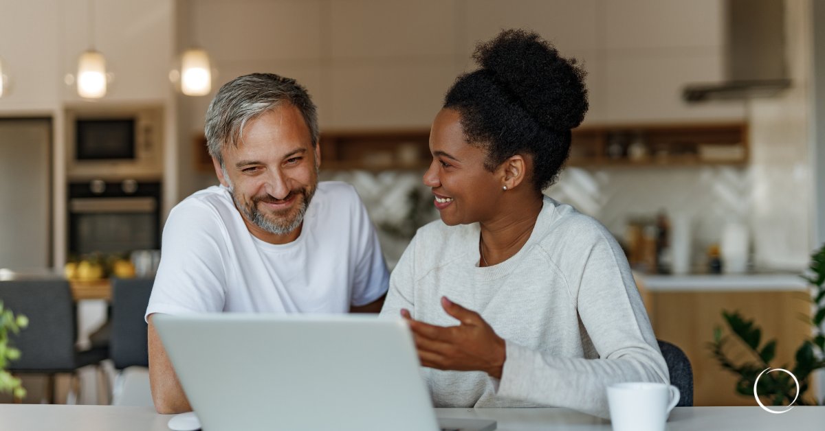 As we age, we can experience things like thinning of the skin, loss of facial fat, sun damage and more. A facelift is a surgical procedure that can help improve these visible signs of aging in the face and neck. ow.ly/HVST50LWYzS #PlasticSurgery