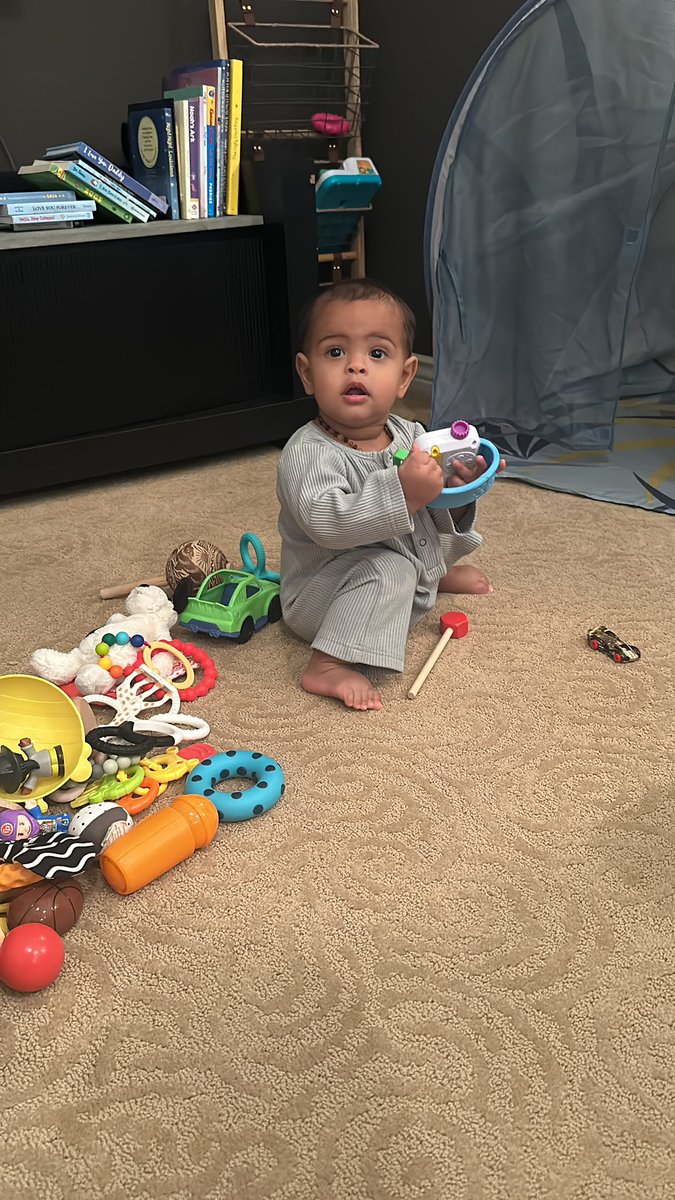 No matter what I got goin on or be feelin inside… still gotta get up and be a father 😍😂