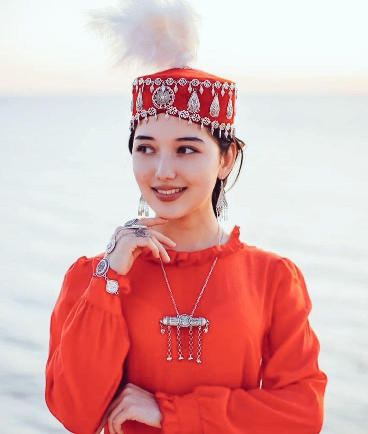 Büşra Tokdemir on Twitter "1. Hazara Türk kızı 2. Türkiye Türk kızı 3