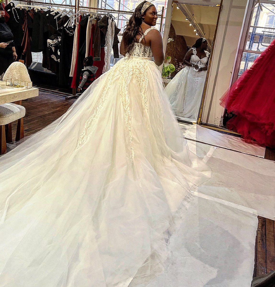 We can’t believe Danielle’s wedding fitting was last December wow! Congratulations @thedanieb what a dream dress to create. 🤍🤍🤍