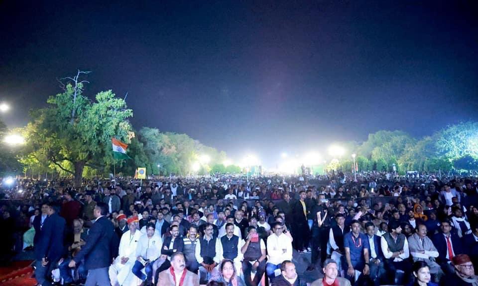 INCTelangana's tweet photo. Sunidhi Chauhan's @SunidhiChauhan5 tunes at Albert Hall Jaipur, #100DAYSOFYATRA &amp; India Joint Music Festival...

We have to unite India, together with tune.

#BharatJodoYatra https://t.co/szVdOZwVPx