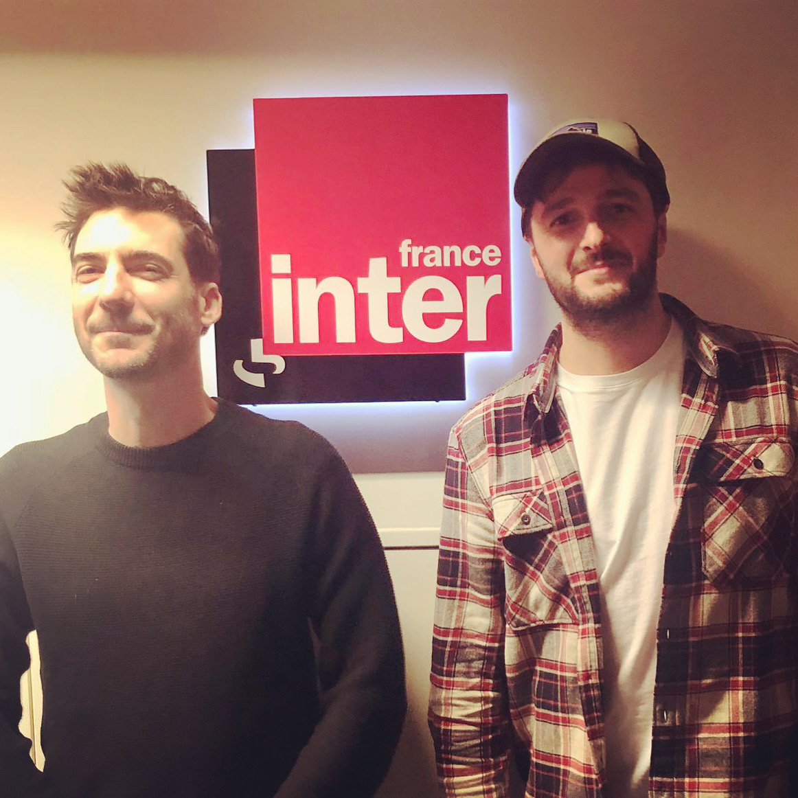 🎙 ON AIR 🎙
Heyyy, je suis dans l'émission Coté Club à 22h sur <a href="/franceinter/">France Inter</a> !!!
A tte 😎