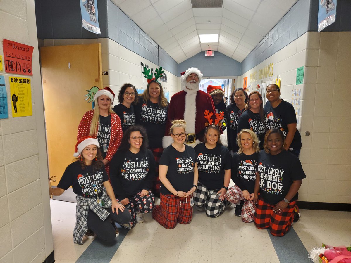 shann_albright's tweet photo. I am so lucky to teach with these wonderful 2nd grade teachers @KennesawElem they are amazing! I love working with them! I learn and grow with them each and every day!They always keep it fun too! @Sisk2nd @msbutterfly6615 @sarawilcox2010 @Tinabar78979862 @tiahforde @kzimmerman222 https://t.co/2tq22HpYGt