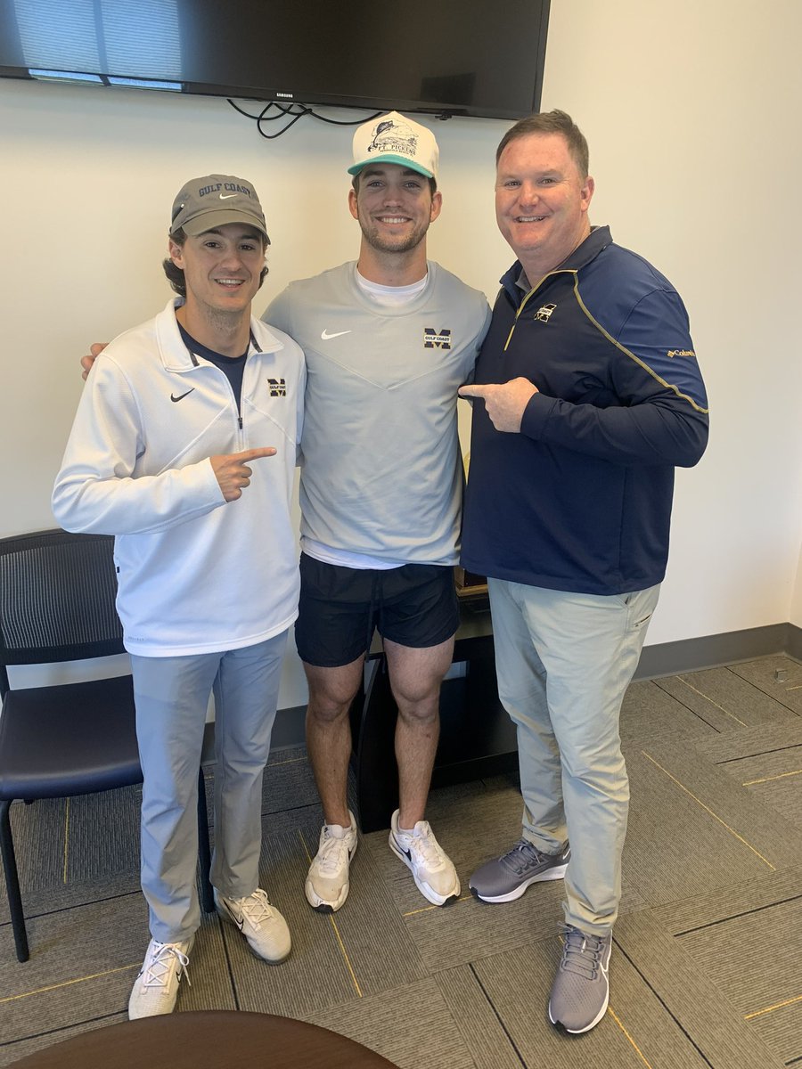 Betting on myself. Thank you Jesus for this opportunity and thank you <a href="/CoachWrightPerk/">Jack Wright</a> <a href="/Nick_Louvier1/">Coach Louvier</a> for believing in me. I’m coming.. #committed