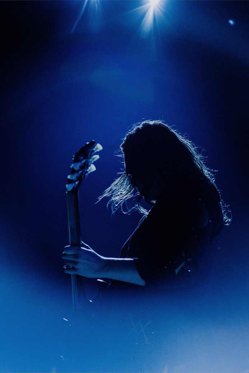 GretaVanFleet's tweet photo. Tonight, we join @Metallica  for The Helping Hands Concert, a very special show benefiting the @AWMHFoundation. The event will stream live on @paramountplus starting at 5:30PM PST. Whether here in person or watching from home, thank you all for your charitable support. https://t.co/hDOXJOUpki