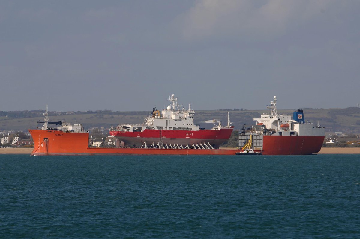 14 years ago today this amazing/terrible ship sprung a leak. Half an olympic swimming pool of water came in in 30 mins. Our Mayday call went unanswered. 100 brilliant sailors and a few brave civilians (who were expecting a better ride than this!) saved the day. Cheers🥃