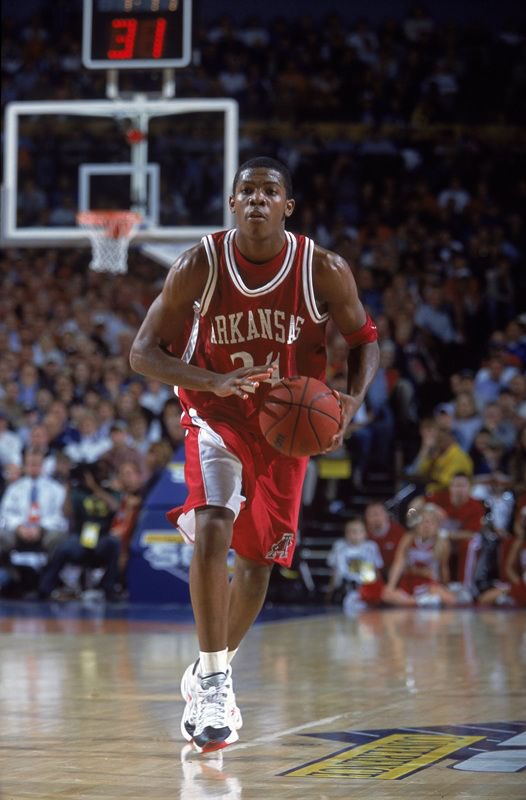 ElohimIsaiah's tweet photo. After a great talk with Coach Musselman I’m blessed to receive an offer from Arkansas #GoHogs https://t.co/2zI5pOkLoj