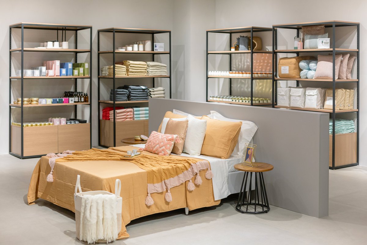 Oi, São Luís. Chegamos! 😍
A firma acabou de inaugurar o primeiro Guide Shop no piso L3 do Shopping da Ilha. O espaço está incrível e cheio de novidades para te receber. Esperamos por você 🛍️