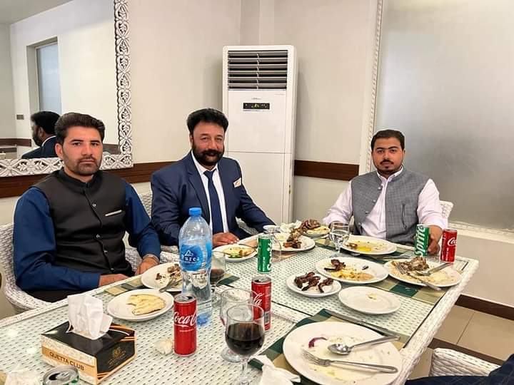 WaqasMengalOff's tweet photo. کمانڈر 12 کور کی جانب سے کویٹہ کلب میں دعوت کا اہتمام
۔
#engrwaqasmengal #BalochistanStars #Core12 #QuettaClub #NWB #nsw #youthactivities https://t.co/77U8LVdgWB