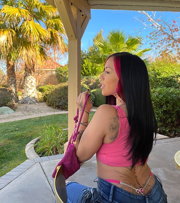 💞💖🎀💘💓💕 https://t.co/6SYTMt84Bs<a href="/tag/scorpio"class="tags"><span>#scorpio</span></a>