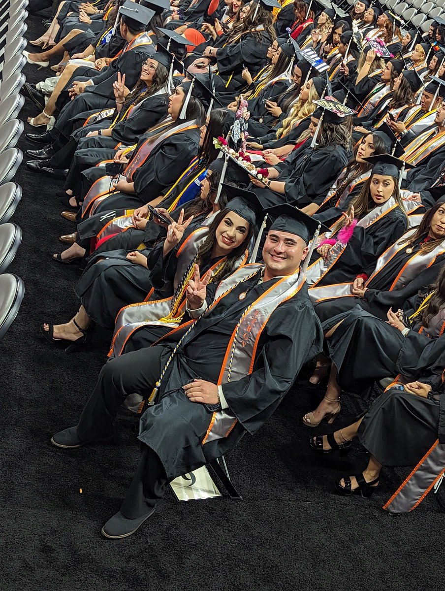 JonahUTRGV's tweet photo. Beaming with pride as our former Student Experience Interns, @julismtz4 &amp; @mathewhuerta_02, graduate today! #UTRGVGrad https://t.co/8dNENLtL2r