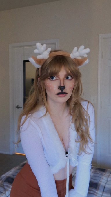 Santa&rsquo;s fav reindeer ✨ https://t.co/RFbyTAcxQh