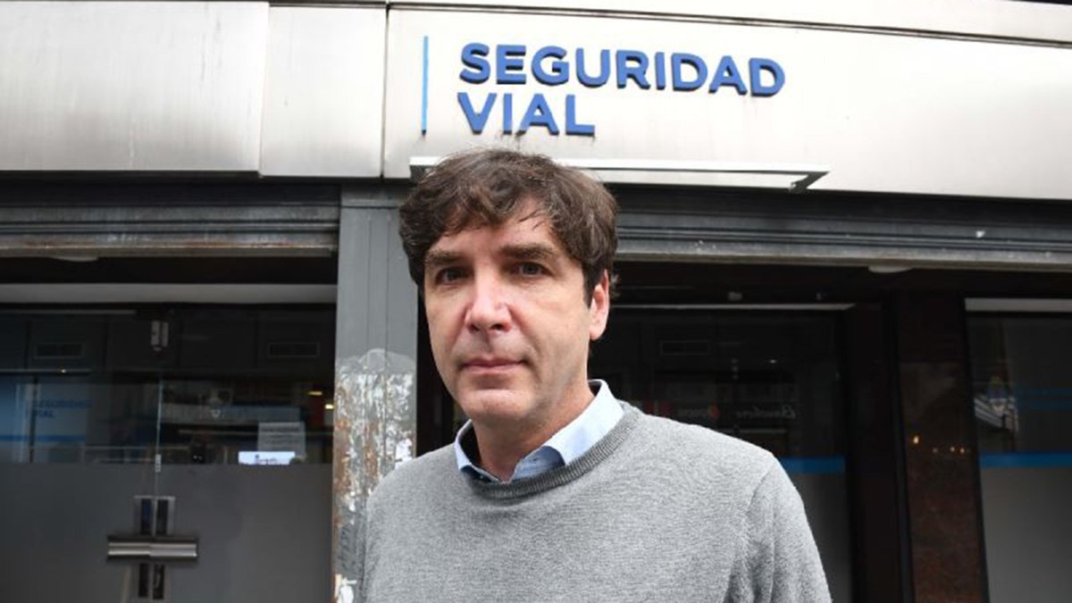 📣¡HOY! Hablamos con <a href="/pmcarignano/">Pablo Martinez Carignano</a> | Director ejecutivo de la Agencia Nacional de Seguridad Vial | 🎙️con <a href="/oorquera/">Oscar Orquera</a> y <a href="/Sergrosso/">Sergio Rosso</a> | ⏰de 21 a 22 HS | 📻por <a href="/radioconvos899/">Radio Con Vos 89.9</a>