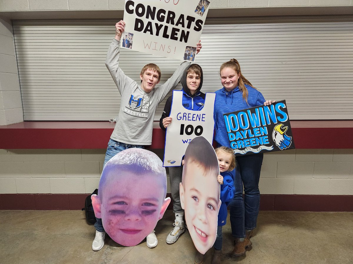 Junior Daylen Greene captures his 100th career win at the Battle of Katy this evening. Congrats Day! #allday