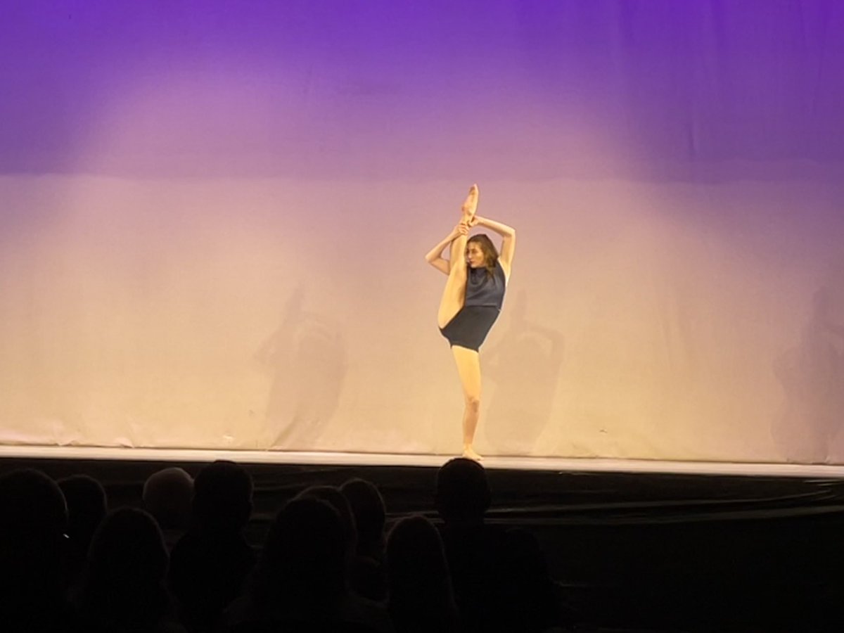 Denise Manganello tweet media