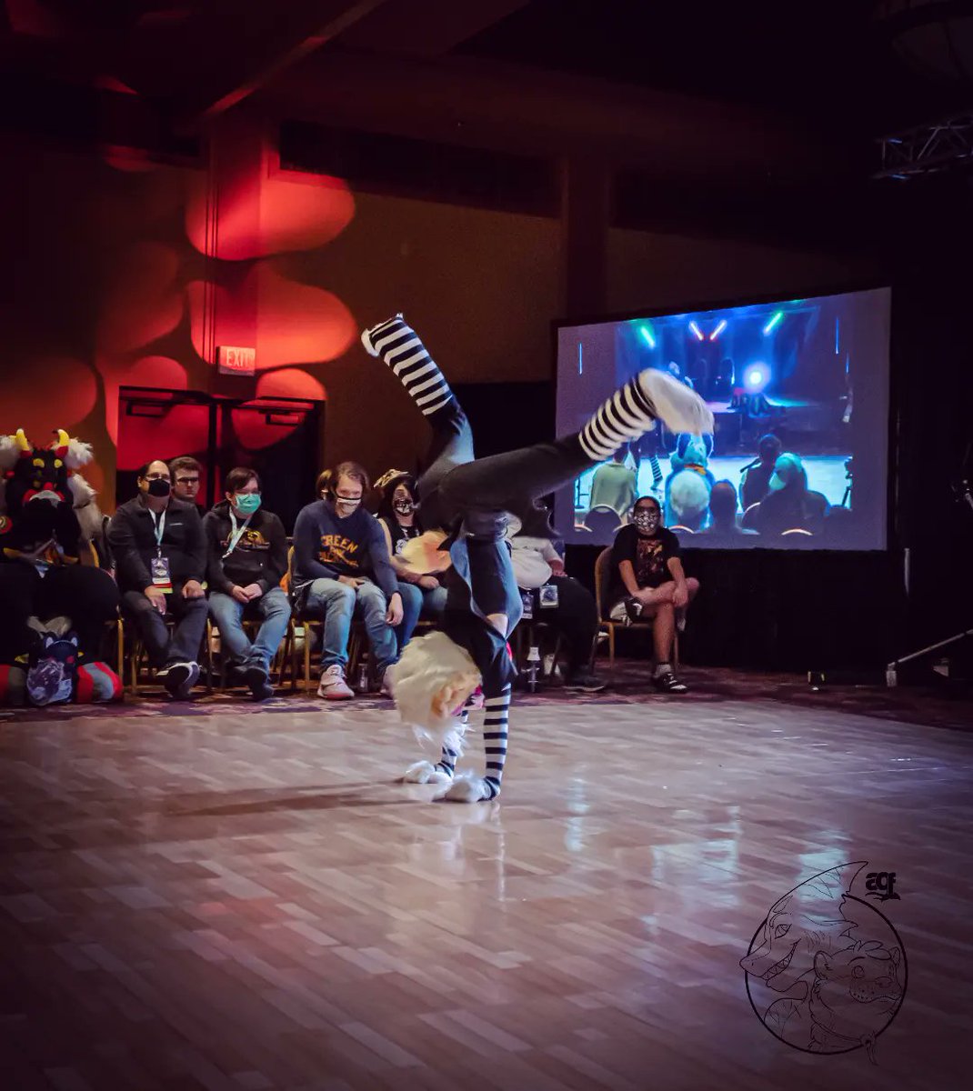 FenneCrafts's tweet photo. Wheeling away! I found more photos of myself while at AquatiFur this year! Specifically dance comp. Can't wait to go back next year! ;0; This small con was so nice.
Photo By: @Hex_The_GoodBoi
#fennecrafts #fennecat #fursuit #FursuitFriday https://t.co/3x1MRfI05d