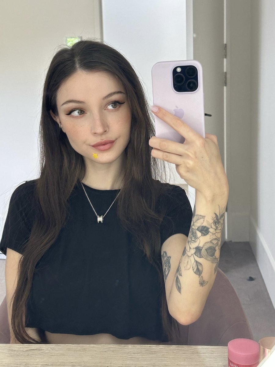 Dainty Wilder on Twitter "I’ve stopped wearing as much makeup recently