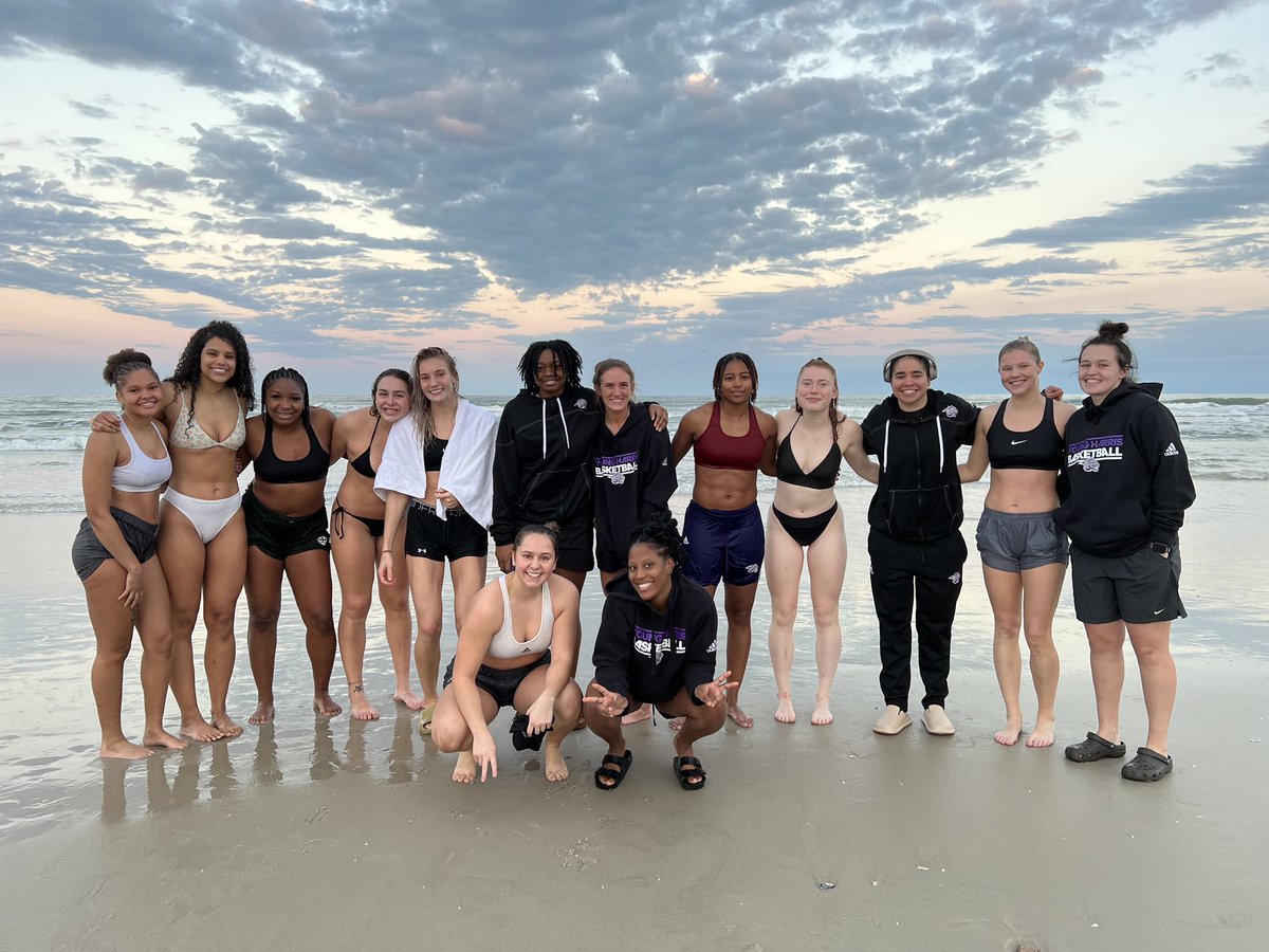 Young Harris WBB tweet media