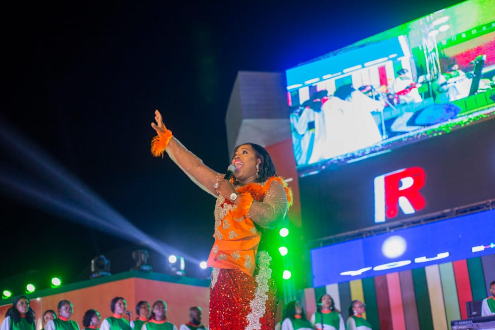 OsonduGO's tweet photo. #AKCAROLSFEST2022 
#GoForward 
#ExpectMore 

Different artistes at their best https://t.co/MpbRLe3zoN
