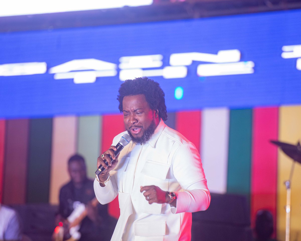 ConsulTee_Ideas's tweet photo. #AKCAROLSFEST2022
@SonnieBaduuk doing great ❤️
Awesome ministration that was,❤️
#AkwaIbomTwitter https://t.co/sNz4ZYLL02