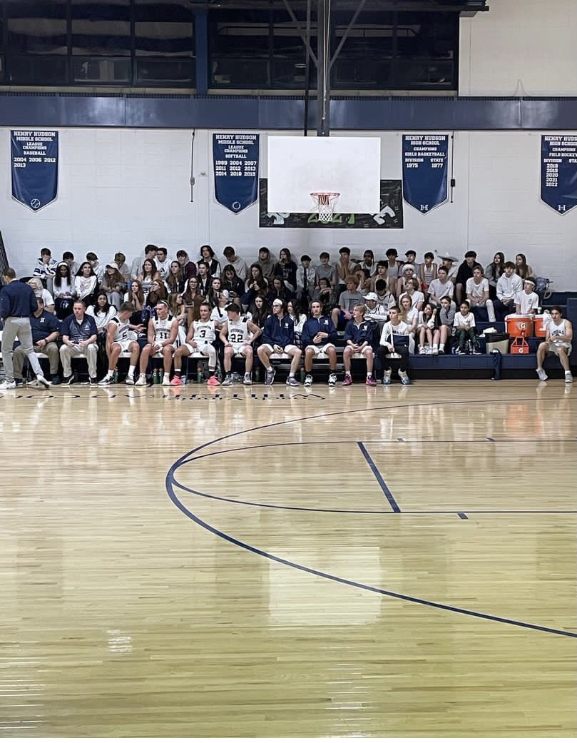 HHRS Student Section was out in full force tonight. Great environment. Thank you guys for the support and for Rockin the Hill ! <a href="/HHRS_Athletics/">Hudson Athletics</a> <a href="/HenryHudsonReg/">Henry Hudson Regional School</a>