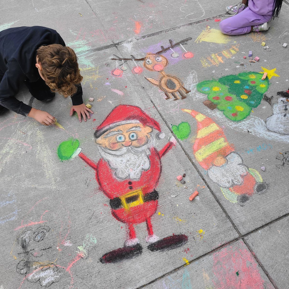 Mrs. Mackey tweet media