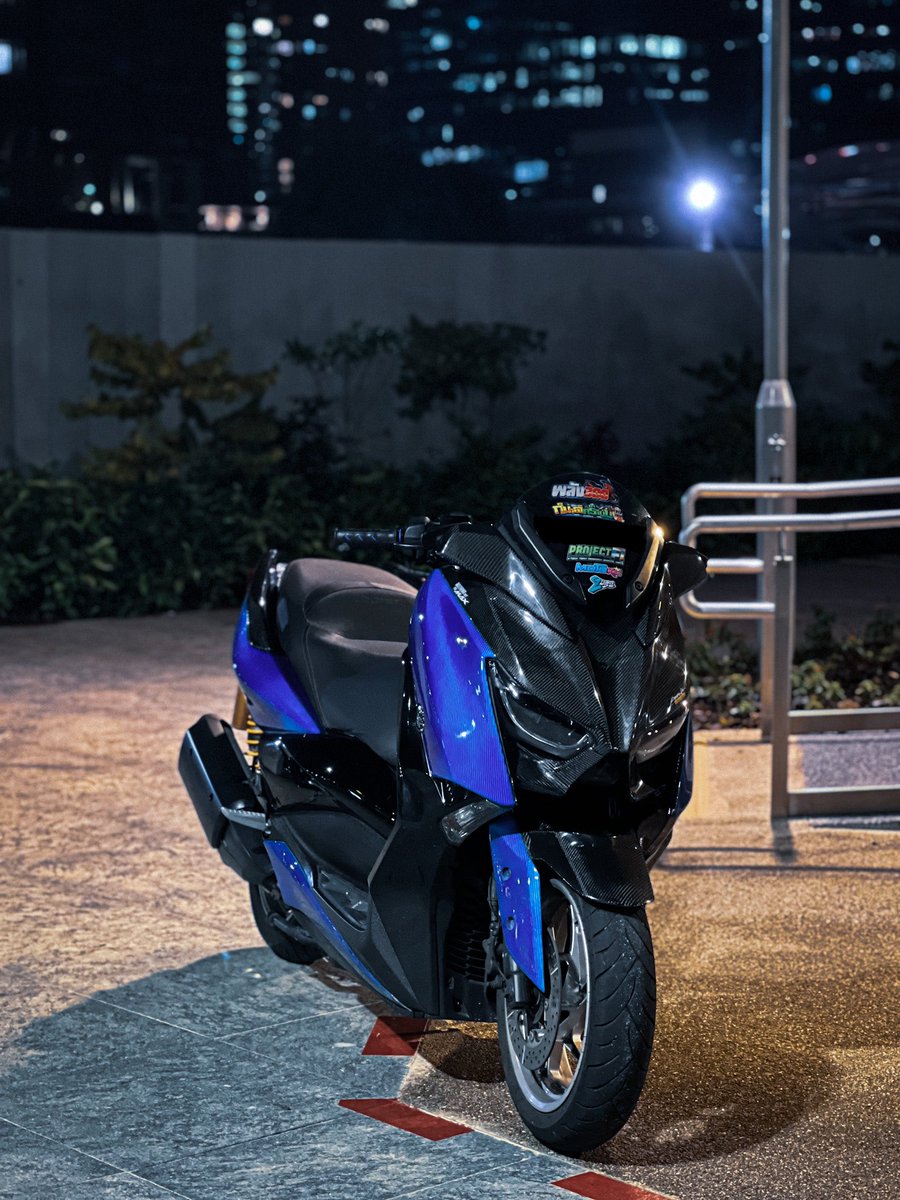 syxfiqomr's tweet photo. Selling away my Xmax300. PM for more details. Do share around. Thank you😊🤝 https://t.co/I7kpU8y7qr
