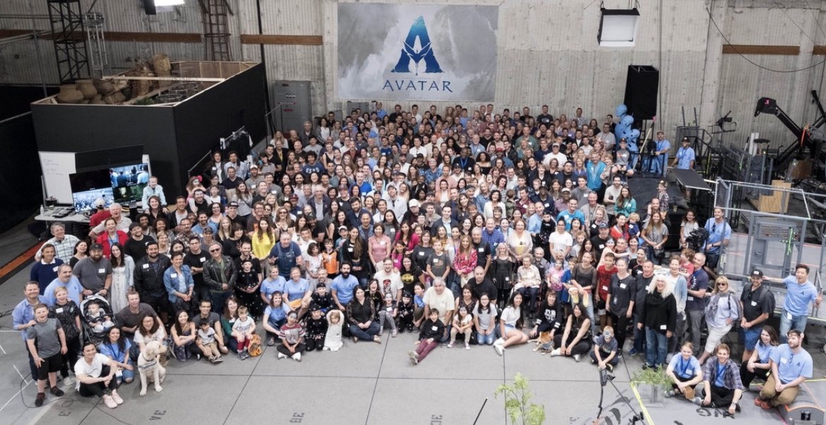 As #AvatarTheWayOfWater releases today, Jim and I want to recognize the team effort. Thank you to these folks who represent the hundreds of people who had a hand in the making of this film. We welcome you back to Pandora.

avatar.com/team