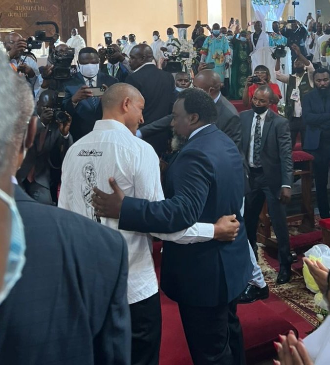 MBINDULE MITONO Crispin (@mbindulec) on Twitter photo Katumbi cherche à démoraliser les FARDC engagées dans le combat contre les M23 et ADF. Il doit savoir q les FARDC sont très motivées à se battre jusqu'au sacrifice suprême.
"Quand le singe veut monter au cocotier, il faut qu’il ait les fesses propres"<a href="/BenitaNtumba/">BENITA TSHISEKEDI ÉTAT DE DROIT ❤️💛💙</a> <a href="/wembi_steve/">Steve Wembi</a> Katumbi cherche à démoraliser les FARDC engagées dans le combat contre les M23 et ADF. Il doit savoir q les FARDC sont très motivées à se battre jusqu'au sacrifice suprême.
"Quand le singe veut monter au cocotier, il faut qu’il ait les fesses propres"<a href="/BenitaNtumba/">BENITA TSHISEKEDI ÉTAT DE DROIT ❤️💛💙</a> <a href="/wembi_steve/">Steve Wembi</a>