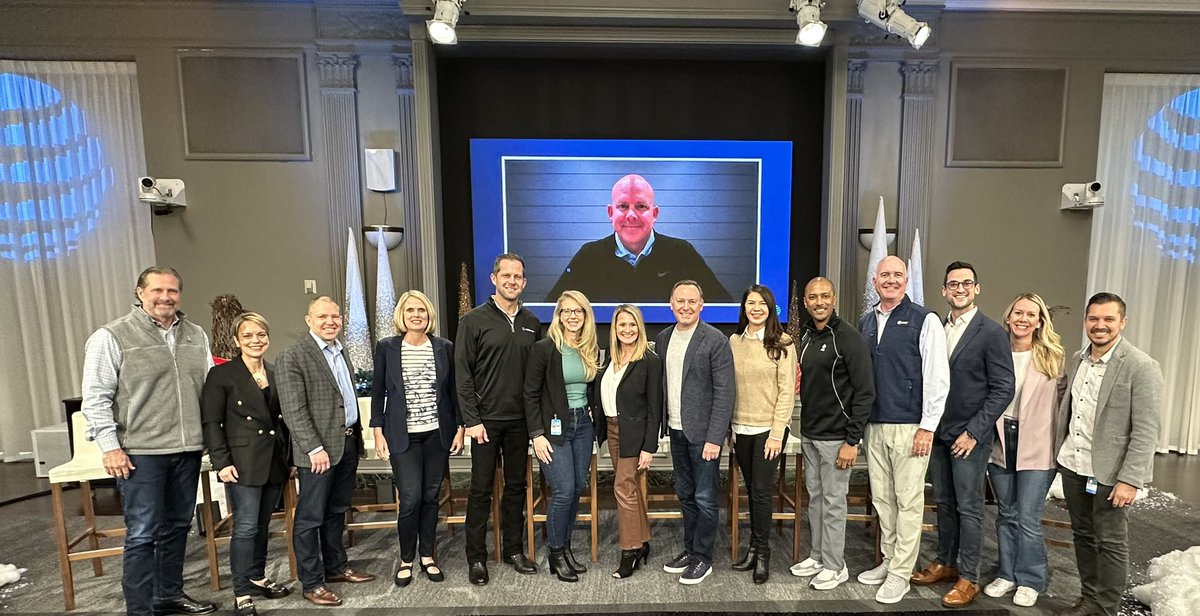 Connor O. Roe tweet media