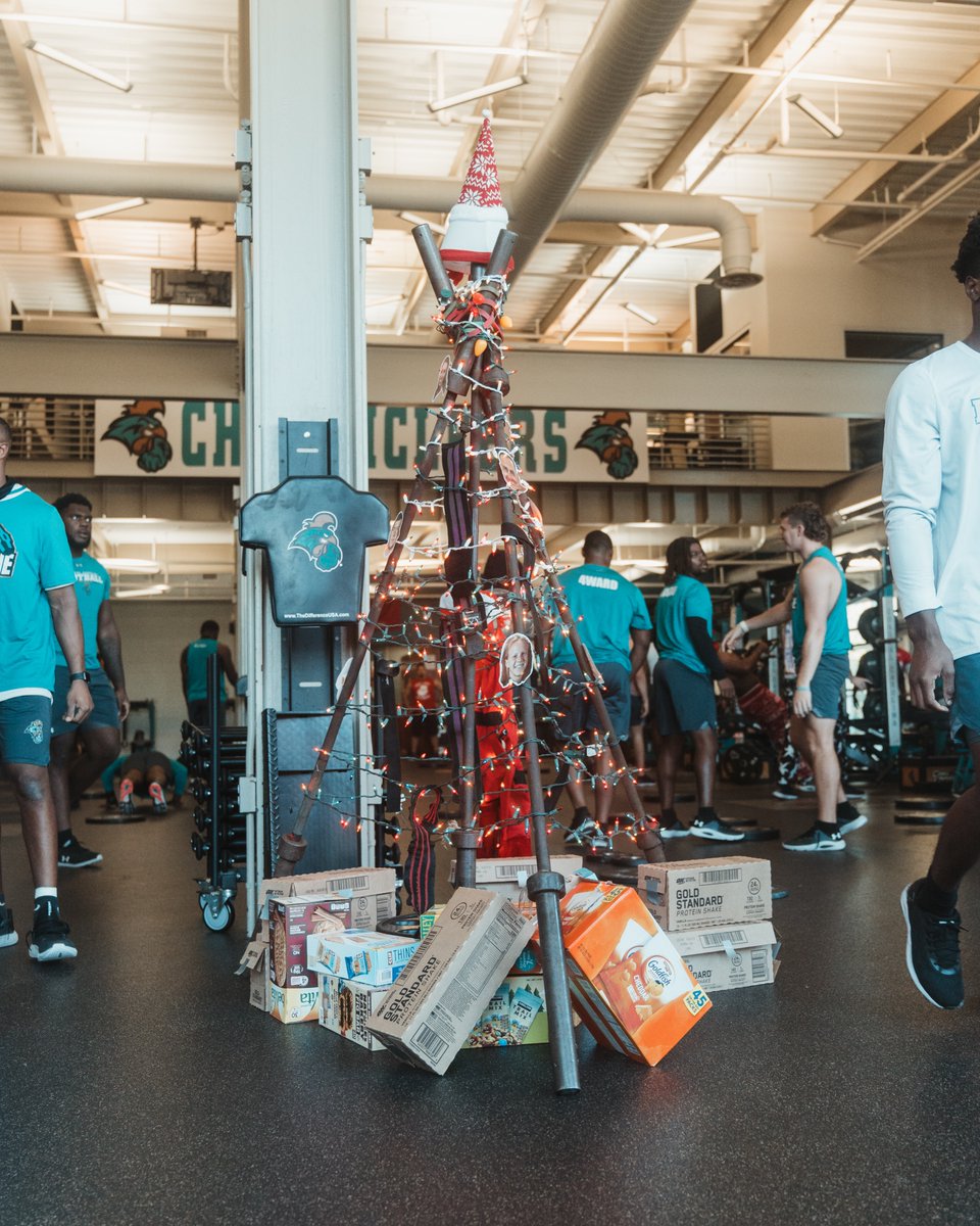 CoastalFootball's tweet photo. Merry Chantmas๐
#TEALNATION | #CHANTSUP https://t.co/v5D9AXTz3k