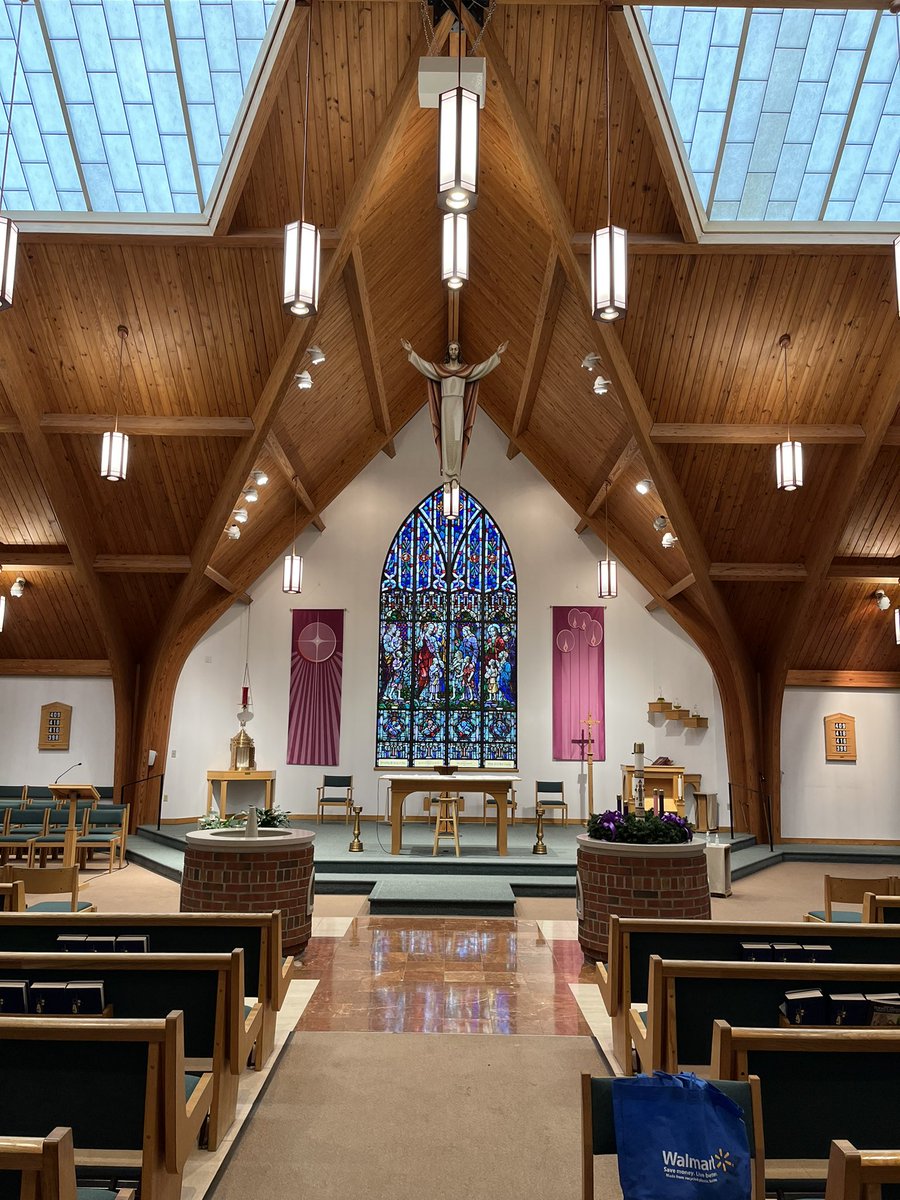lightguy456's tweet image. Another Great Church Re-Light Project with Manning Lighting Fixtures!!