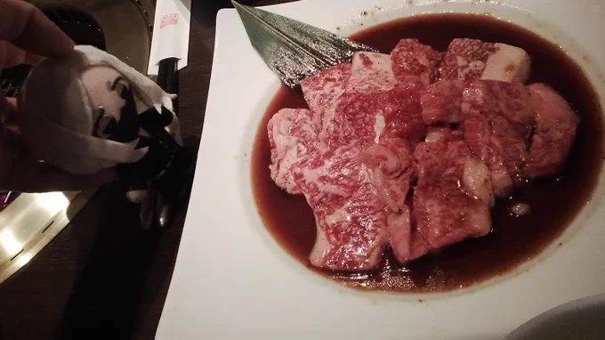 途中から夢中で食べてて、画像もろくにない「あーぁ。ぜーんぶ食べちゃったね」明日からダイエットかぁ 