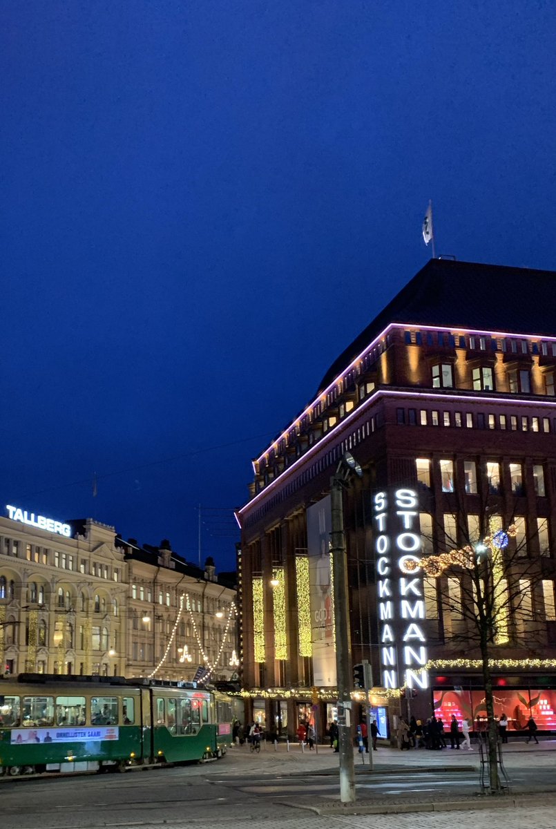 RT @felipehelsinki: Helsinki center. Stockmann department store, established in 1862 https://t.co/Kp7uTnoKnP