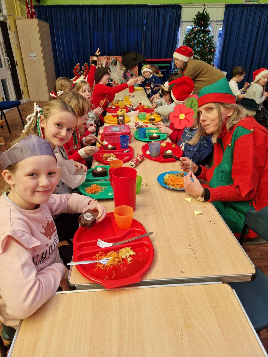 Southcott Lower School tweet media