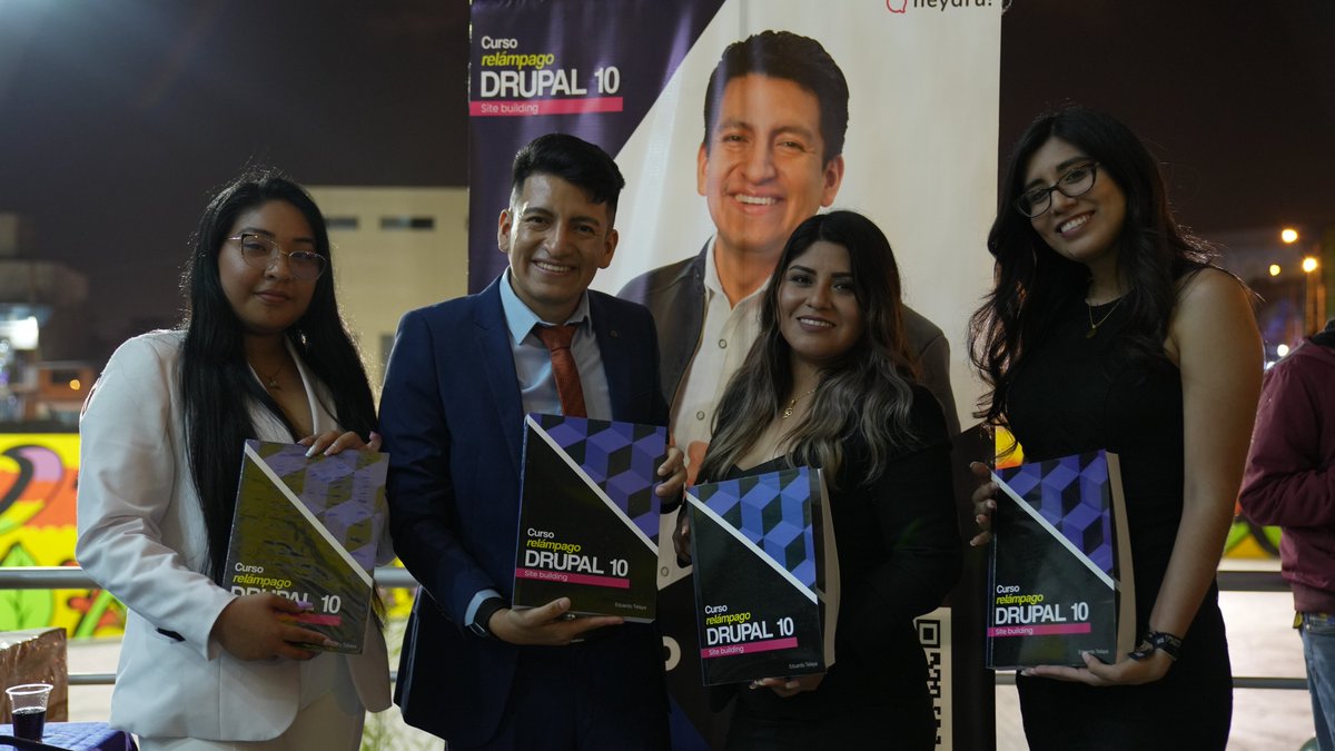 Muchas gracias a todo el equipo de edición del libro Drupal 10 Site Building por su constante apoyo en el proyecto y por sus asistencia al evento de lanzamiento.