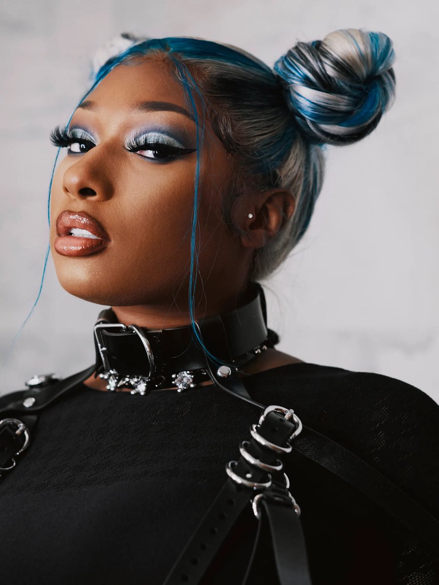 PopCrave's tweet photo. Kelsey Harris’ 80-minute September interview with prosecutors was played in court today.
Despite since recanting part of her statement, the audio reveals that Harris very clearly admitted that Tory Lanez shot Megan Thee Stallion in July 2020, @JamesQueallyLAT reports. https://t.co/HT2q8KzfUw