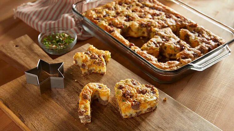 Jimmy Dean (@jimmydean) on Twitter photo ‘Tis the season for family breakfast. Make holiday mornings even tastier with our signature-seasoned sausage. Head to JimmyDean.com for a merry assortment of easy holiday sausage recipes the whole family will love. jimmydean.com/recipes/holida… ‘Tis the season for family breakfast. Make holiday mornings even tastier with our signature-seasoned sausage. Head to JimmyDean.com for a merry assortment of easy holiday sausage recipes the whole family will love. jimmydean.com/recipes/holida…